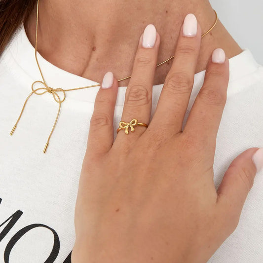 Simpele Strik Ring Goud