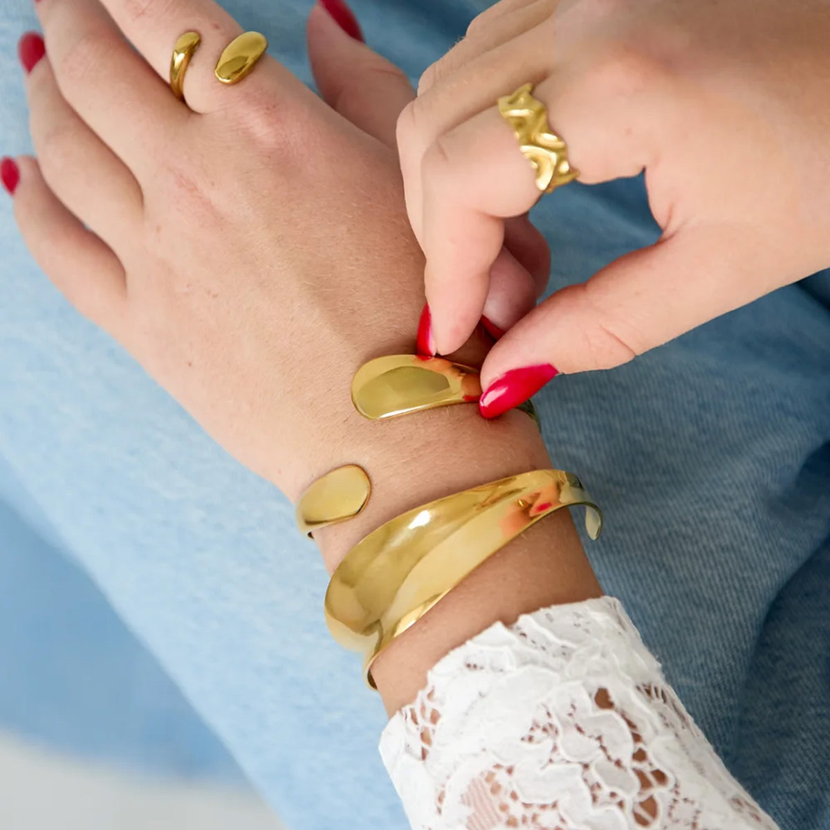 Pearl Drop Bangle Zilver