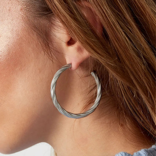 Twisted Relief Hoops Oorbellen Zilver